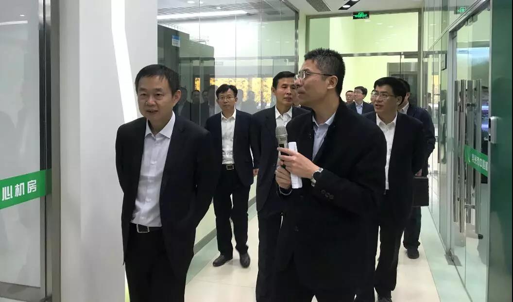 壽光市委常委、市政府黨組副書記喬日升實(shí)地考察壽光大數(shù)據(jù)統(tǒng)籌工作